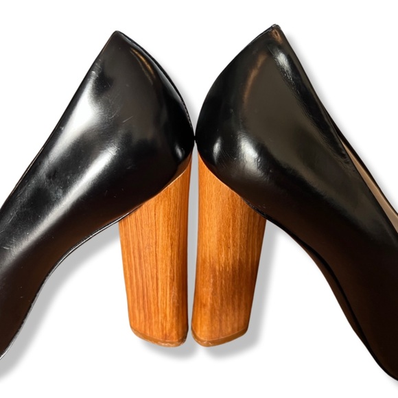 Yves Saint Laurent Black Leather Pumps with Wooden Heels - Picture 7 of 8